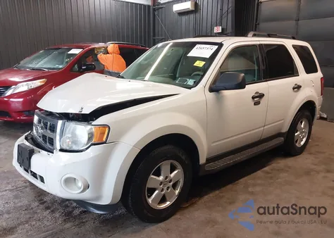 2011 Ford Escape Xlt from USA, damaged, VIN 1FMCU0D71BKA39563
